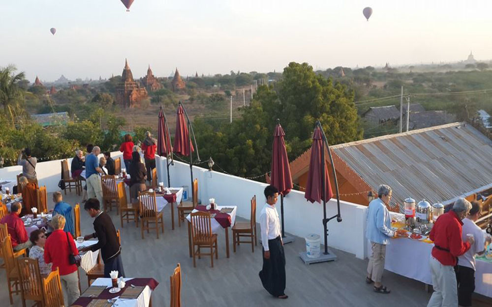 Manisanda Hotel Баган Екстер'єр фото