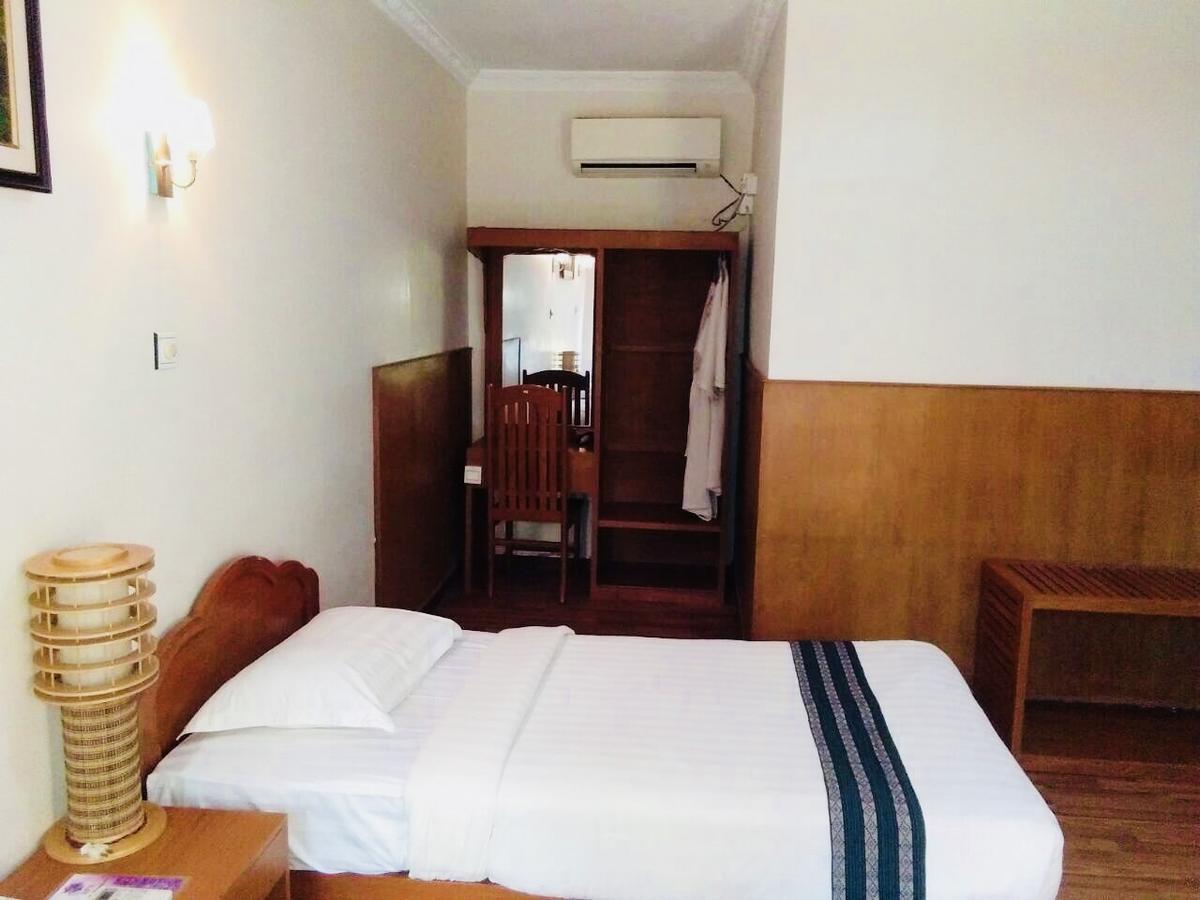 Manisanda Hotel Баган Екстер'єр фото